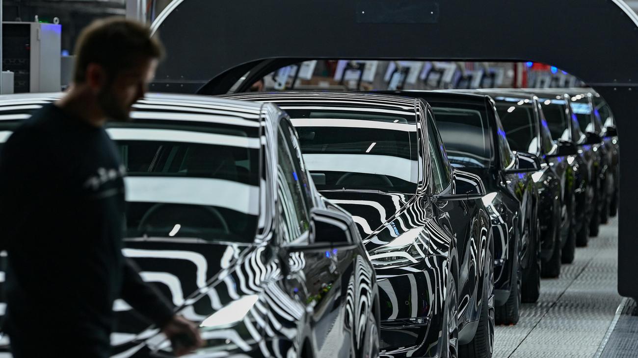 Elektromobilität: Tesla meldet deutlichen Absatzrückgang