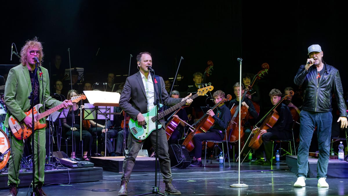Fury in the Slaughterhouse gibt Benefizkonzert im Schauspielhaus