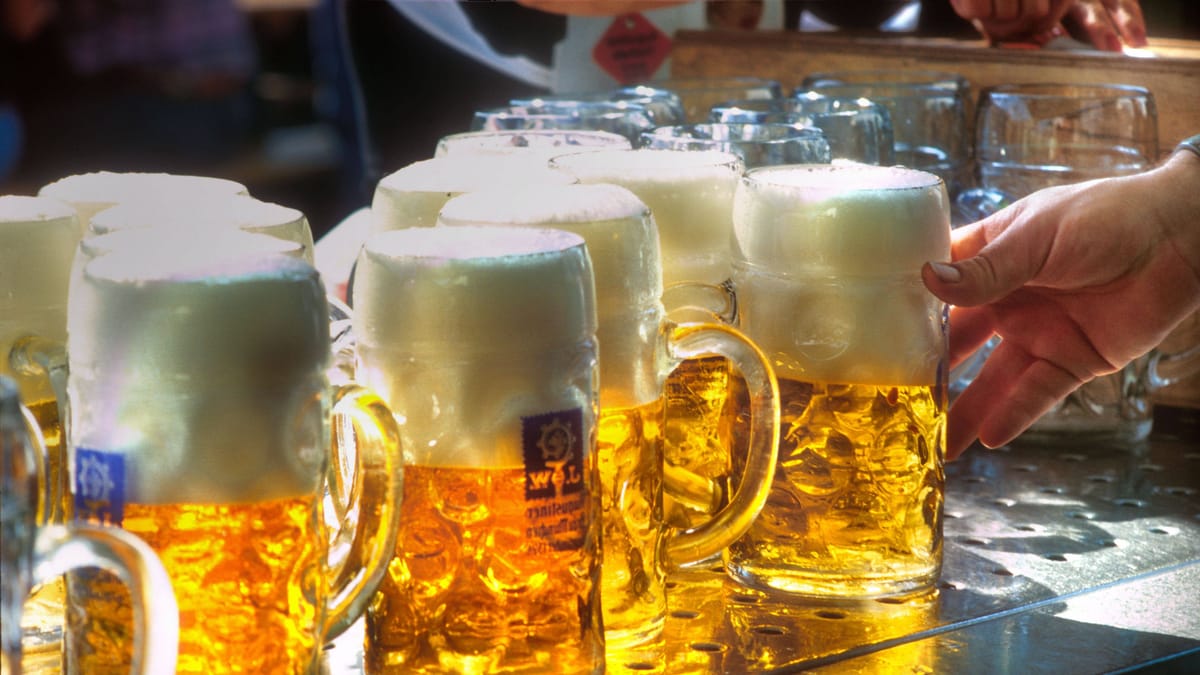 Neuer Biergarten lockt mit Hellem für nur 1,30 Euro