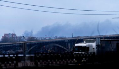 Krieg in der Ukraine: Ein Toter und Verletzte bei Raketenangriff auf Kiew