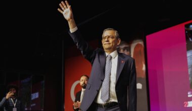 Türkei: Türkische Oppositionspartei CHP bestätigt Özgür Özel als Vorsitzenden