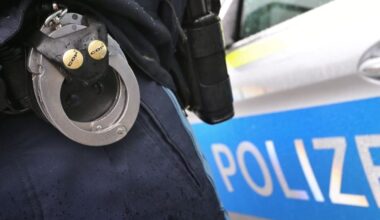ICE on Hamburg nach Bremen: Ticketkontrolle im Zug eskaliert