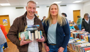Kiloweise Bücher und ein wunderschöner Kreativmarkt in Mittelkalbach