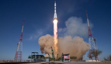 Internationale Raumstation: Russische Sojus-Rakete bringt amerikanisch-russische Besatzung zur ISS