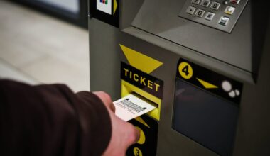 Mädchen bleibt in Parkautomat stecken – Feuerwehreinsatz