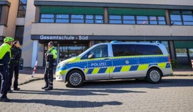 Duisburg: Wenn „bedrohliche und rechtsradikale Inhalte“ stadtweit Schulen lahmlegen