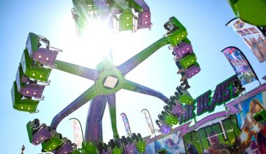 Volksfest: Bunter Rummel in Bremen - Osterwiese beginnt