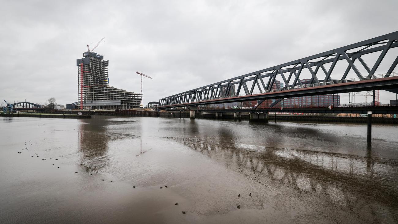 Elbtower: Muss der Elbtower abgerissen werden?