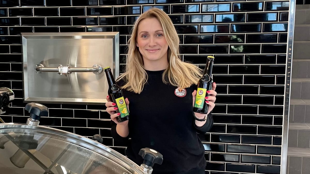 Braumeisterin Lena Backes mag auch Kölsch