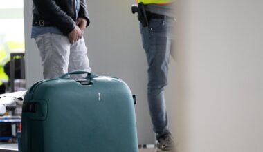 Asylpolitik: CDU kündigt regelmäßige Abschiebungen nach Syrien und Afghanistan an