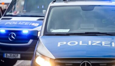Mann greift Polizisten mit Scheren an – Schüsse angedroht