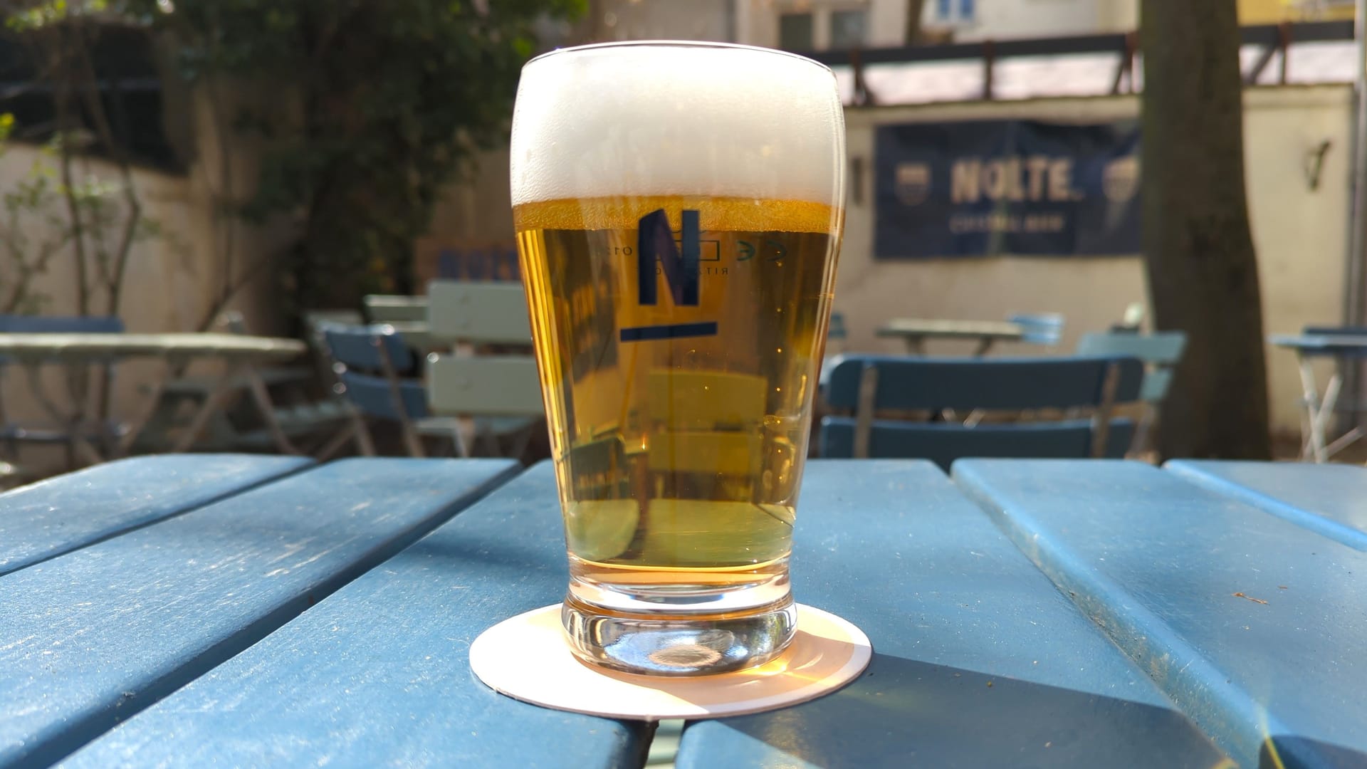 Ein Nolte-Cristall: Auch Düsseldorfer würden das Kölner Bier gerne trinken.