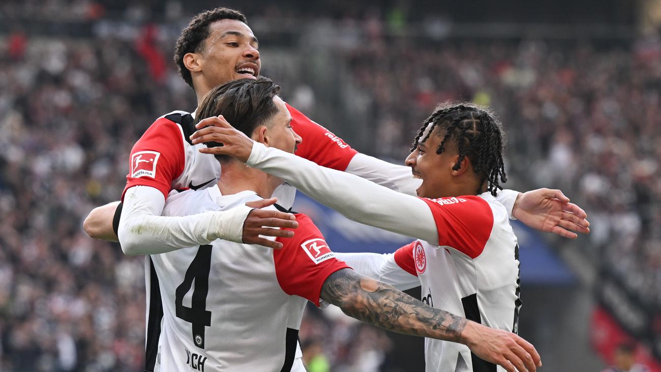 Bundesliga, 29. Spieltag – Sonntag: Frankfurt siegt deutlich gegen Heidenheim, Stuttgart unterliegt Bremen