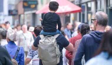So viele Menschen leben in der Landeshauptstadt