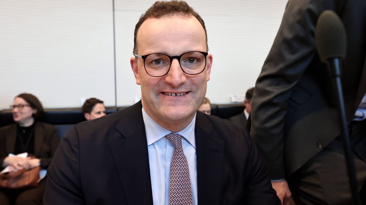 CDU-Politiker Jens Spahn teilt neues Pärchenfoto mit Daniel Funke