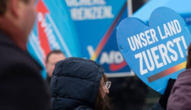 AfD Düsseldorf stellt OB-Kandidaten Claus Henning Gahr für Kommunalwahl vor