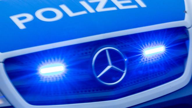 Angriff in Bielefeld: In Bielefeld hat ein Unbekannter drei Mitarbeiter in einem Jobcenter mit Pfefferspray verletzt. (Symbolbild)