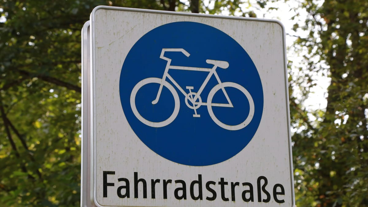 Hannover: Lange Laube nun Radfahrern vorbehalten