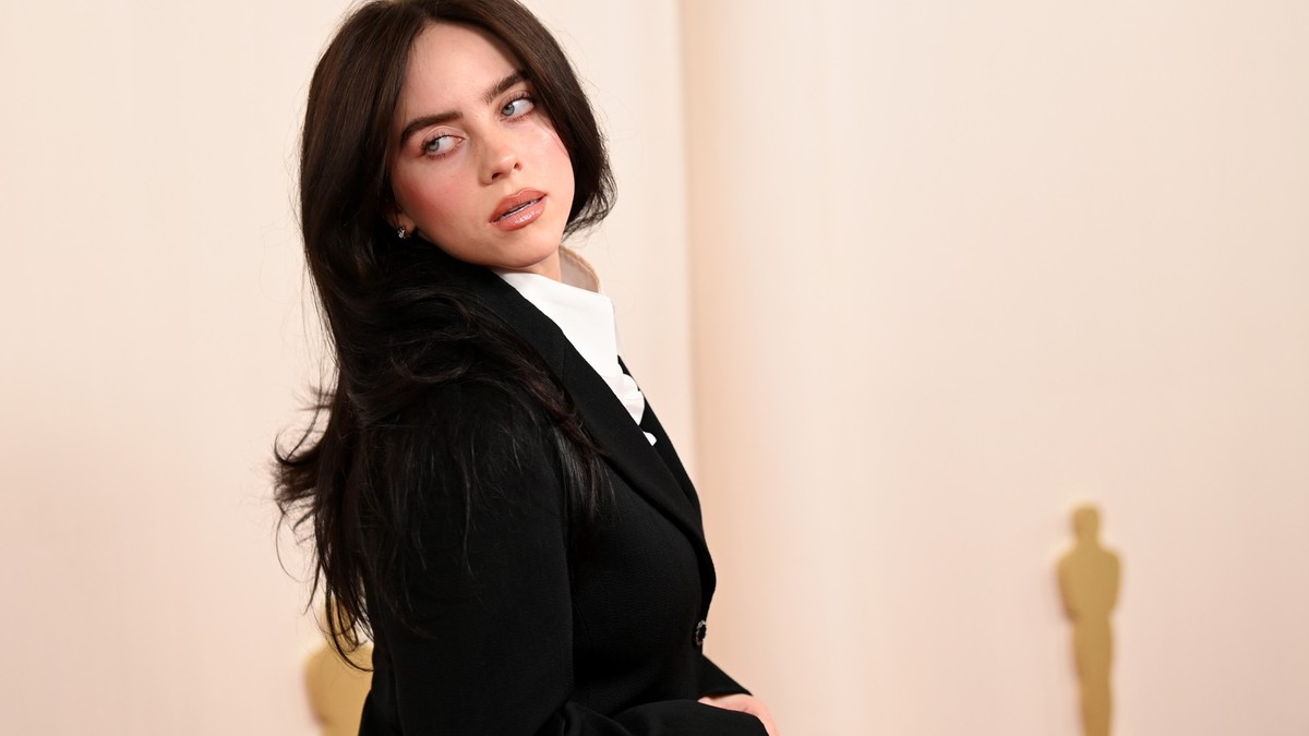Billie Eilish offenbart unter Tränen: "Fühlte mich nie schön"