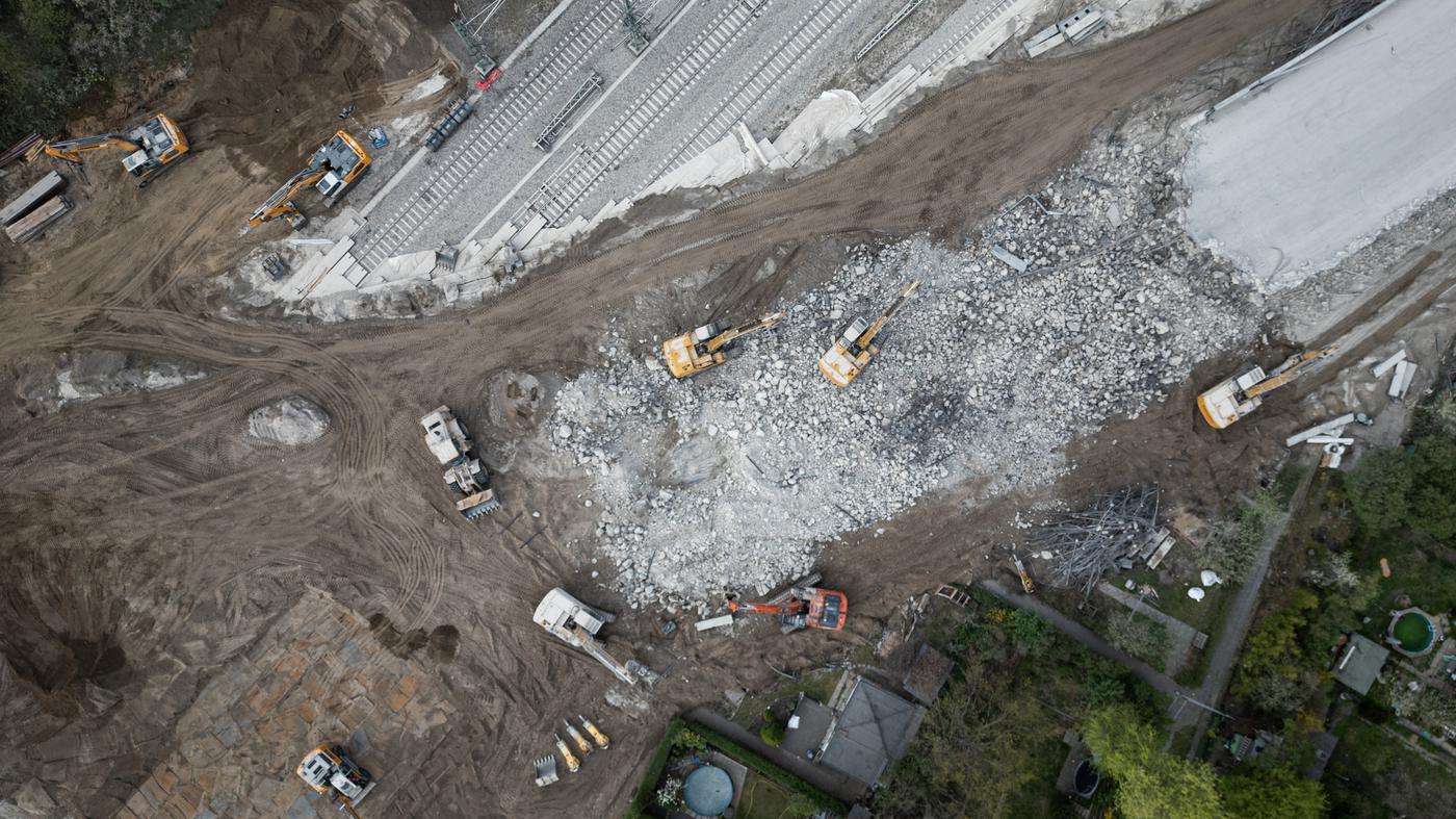 Der Abriss der Berliner Ringbahnbrücke in Bildern