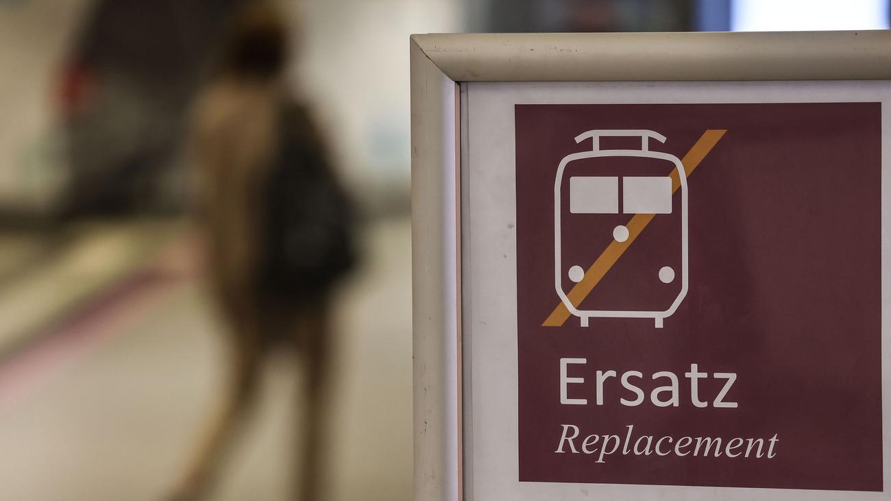 Bahnstrecken im Ruhrgebiet: Baustelle trifft Zugverkehr um Schwerte, Unna und Dortmund