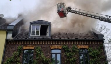Feuer – Ein Toter bei Dachstuhlbrand in Benrath