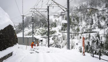Schnee: Heftige Schneefälle schneiden Skiort Zermatt von der Außenwelt ab