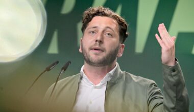 Regierungsbildung +++ Grünen-Chef zum Umgang mit der AfD – „Wir stehen wie das Kaninchen vor der Schlange“ +++ Liveticker