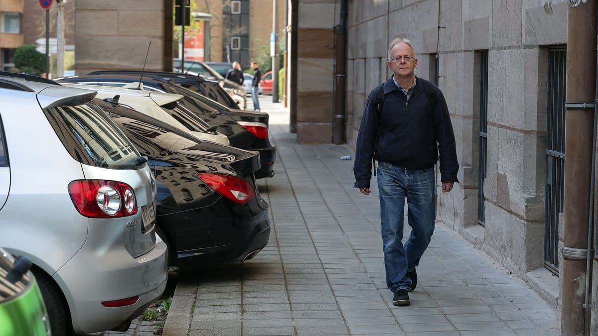 Jesuitenpater Jörg Alt über Ostern im Gefängnis – so geht es ihm