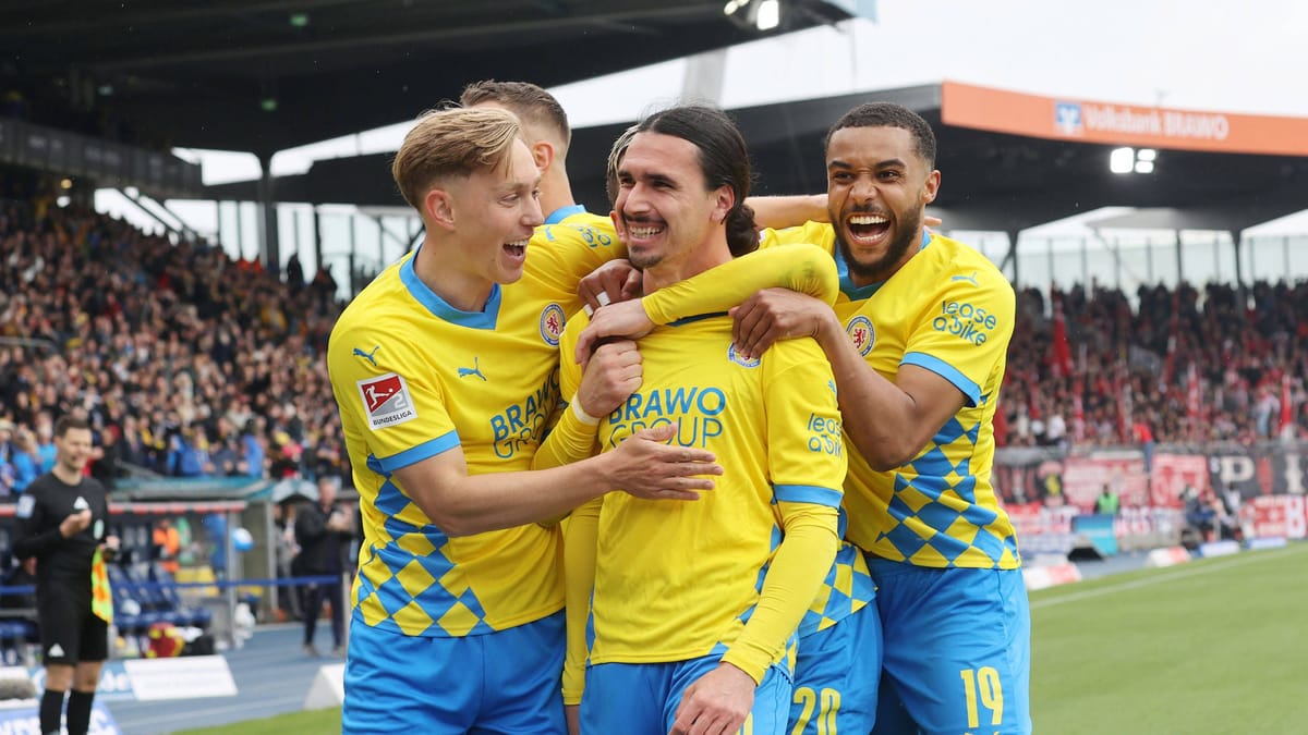 Eintracht Braunschweig schlägt 1. FC Kaiserslautern: Tempelmann schwärmt