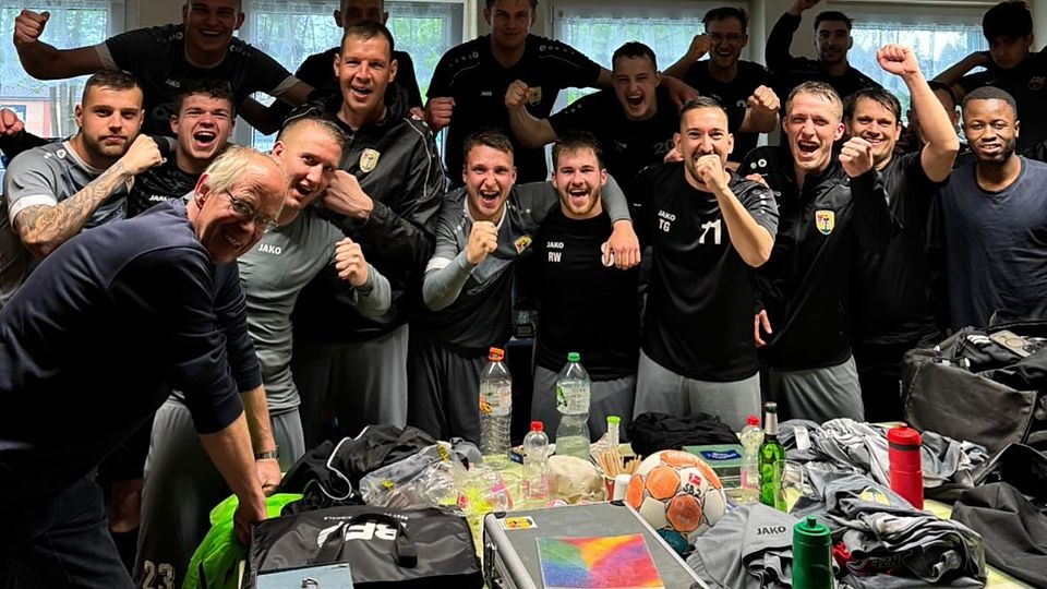 Jubelfotos auf FuPa Brandenburg in der KW 16: Eure Fotos