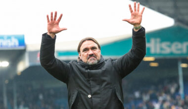 Leeds United und Burnley feiern Premier-League-Aufstieg – Farke egalisiert Warnock-Rekord