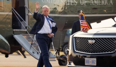 Der US-Überblick am Morgen: Gerichte stoppen Regierungspläne, "Trump 2028"-Kappen im Verkauf