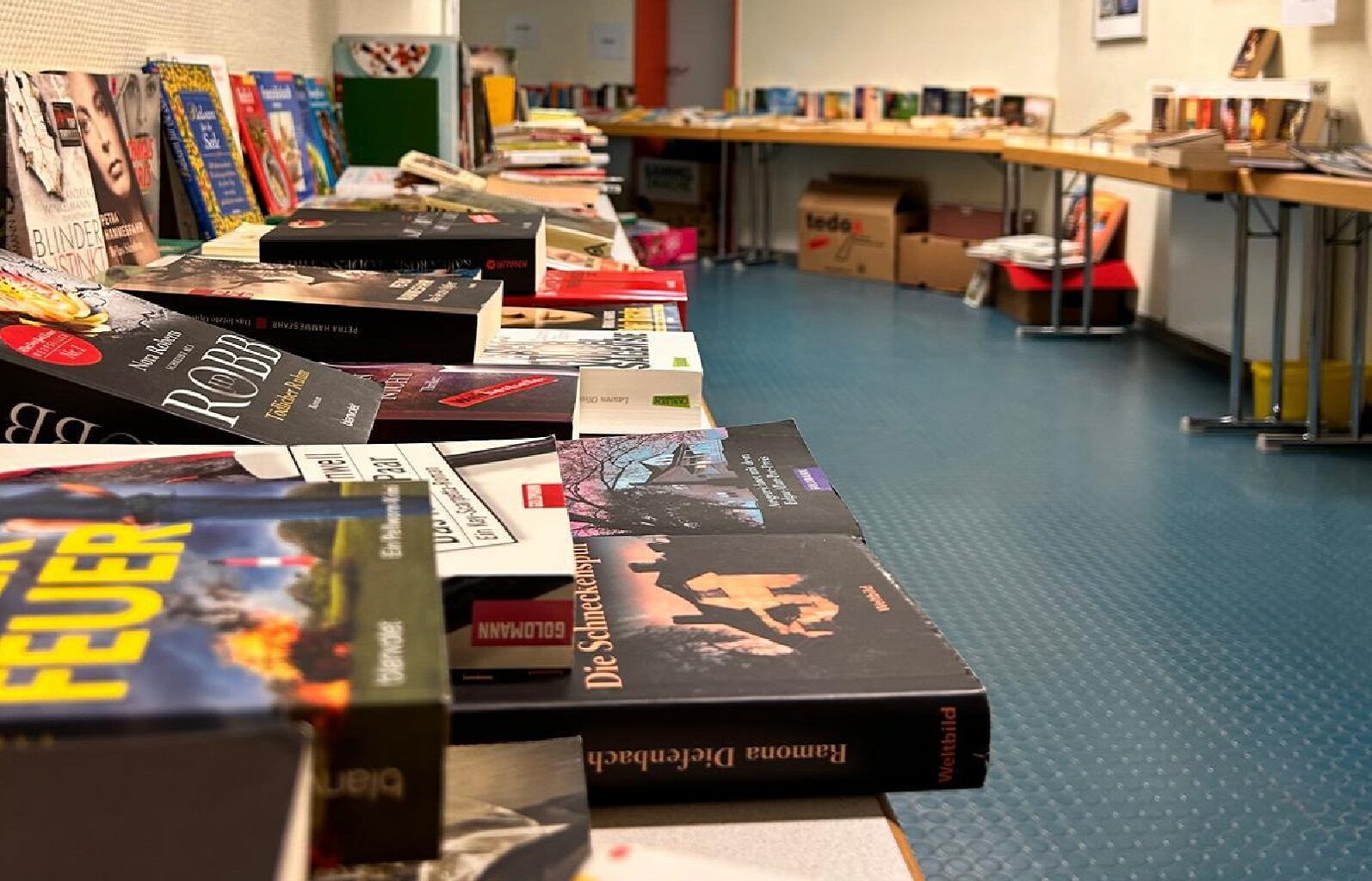 Büchertauschbasar in Malberg: Ein Paradies für Bücherliebhaber