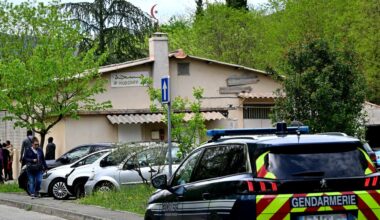 Südfrankreich: Tatverdächtiger nach Messerangriff in Moschee weiter auf der Flucht