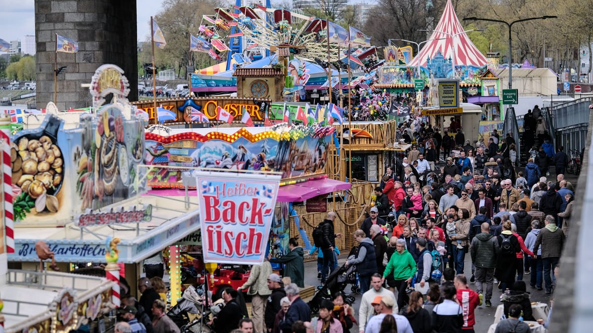 Frühlingskirmes am Rhein so groß wie nie zuvor