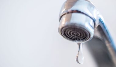 Rohrbruch in Berlin: Tausende Haushalte ohne Wasser