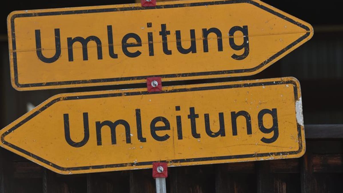 Autobahn bei Düsseldorf wegen Bauarbeiten tagelang gesperrt