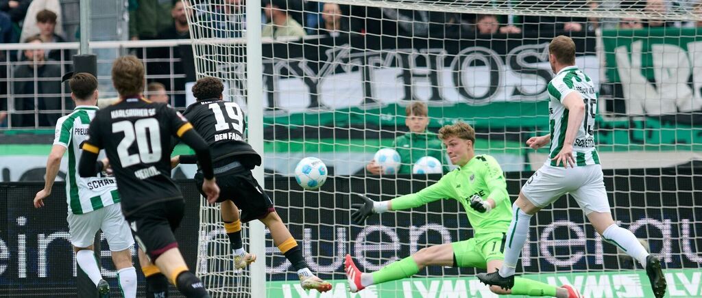 Münster erkämpft 1:1 gegen Karlsruhe