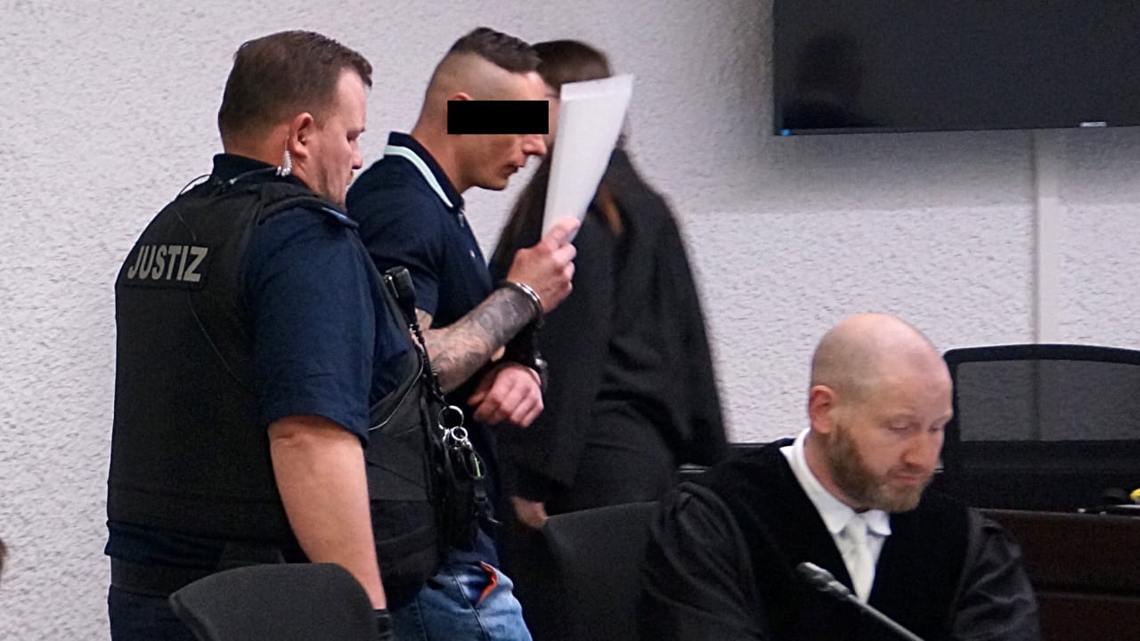 Stuttgart: Dachdecker (33) sticht neuem Liebhaber seiner Ex in Hals | Regional