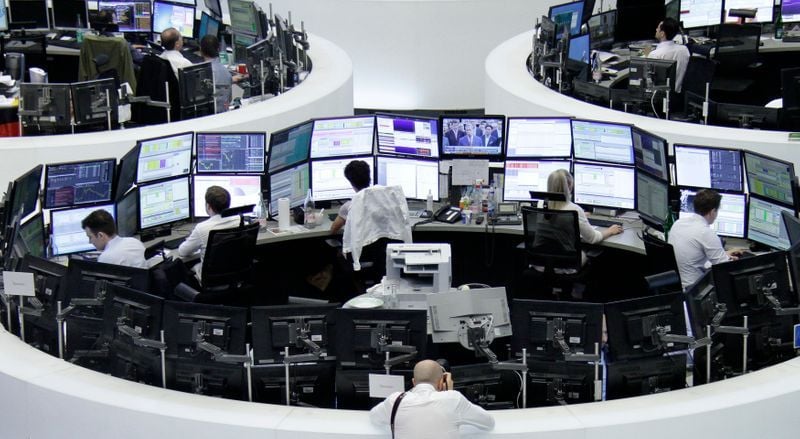 Aktien Europa: Moderate Verluste - Unklare Lage im Zollstreit belastet