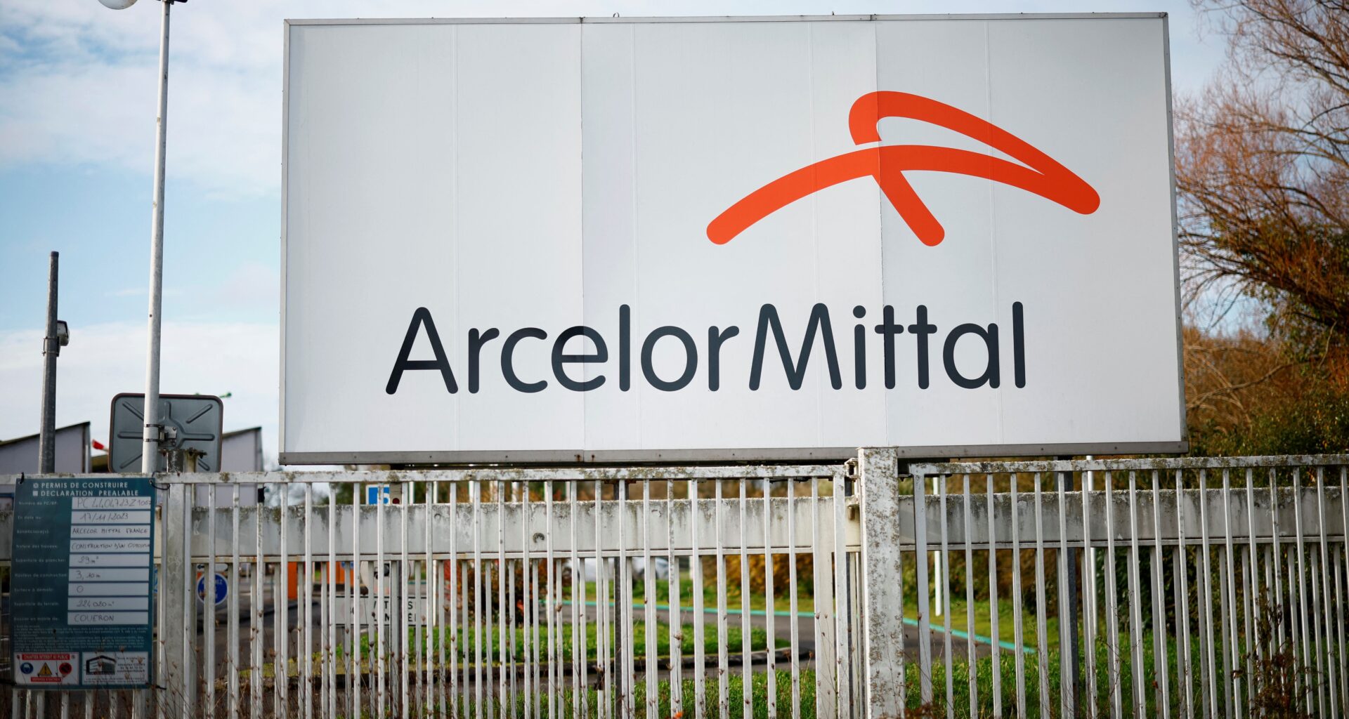 Frankreich will nach Stellenstreichungen bei ArcelorMittal Schutz vor chinesischen Stahlimporten beantragen