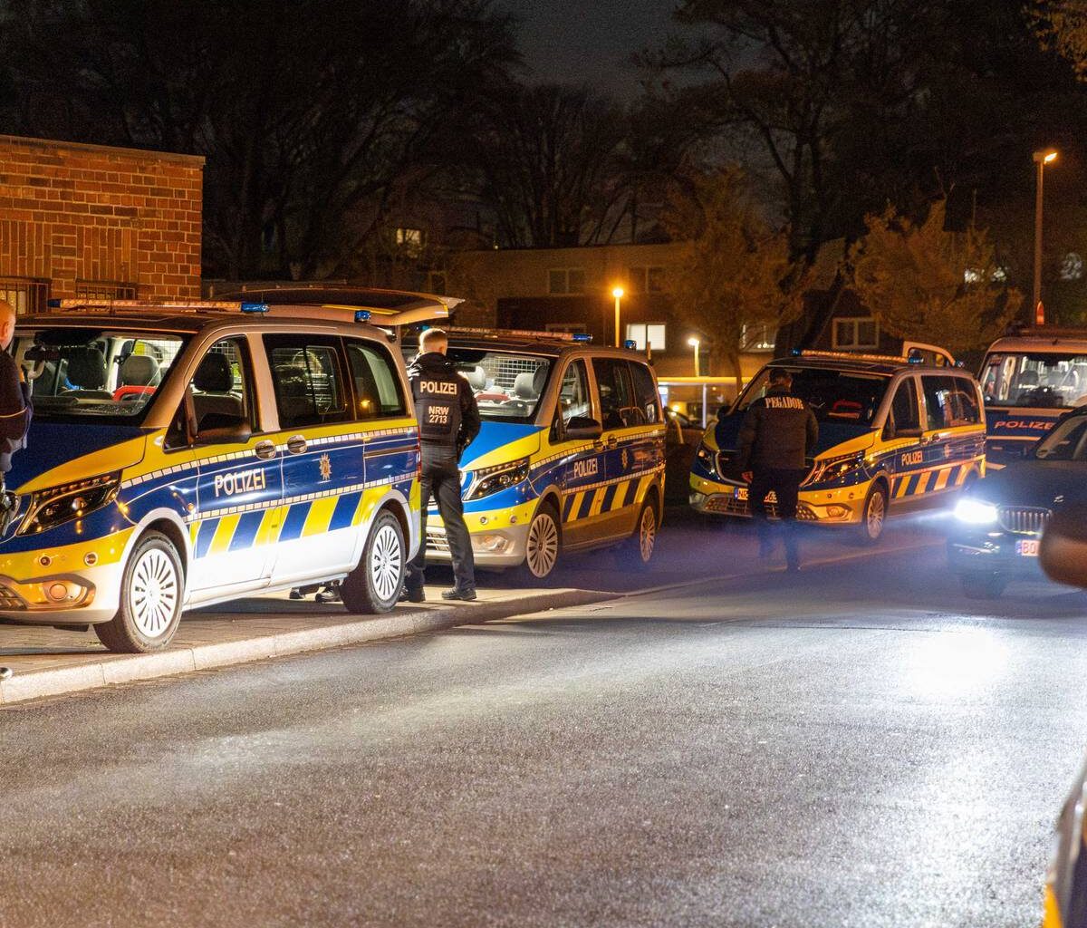 Passanten in Essen mit Pistole bedroht - Polizei im Großeinsatz