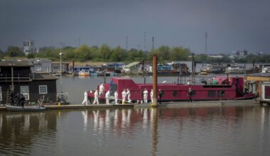 Bestseller-Autorin in Hamburg auf Hausboot getötet: Der Schuss fiel wohl um 1.30 Uhr | Regional
