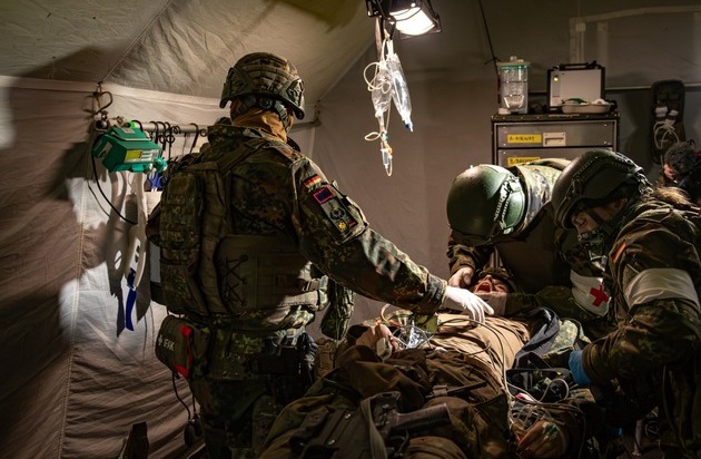 Das Kommando Gesundheitsversorgung der Bundeswehr: / Fachkommando des neuen ...