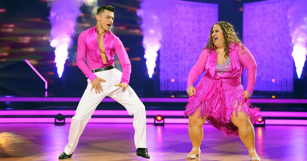 „Let’s Dance“ 2025: Bielefelderin „Selfiesandra“ wird zur Samba-Sandra