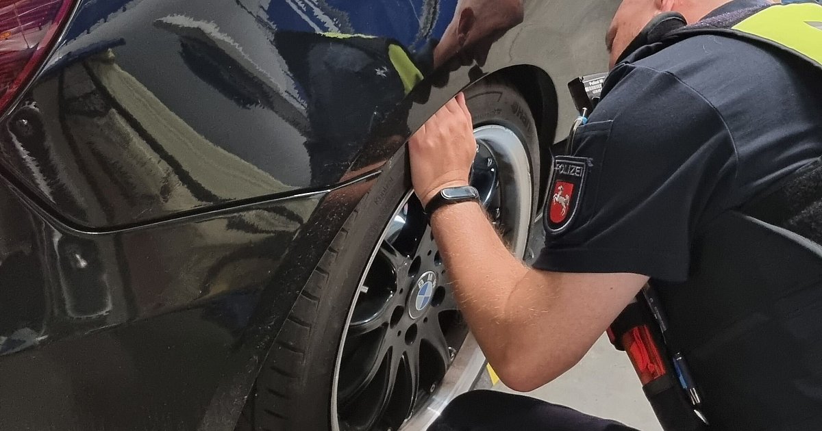 Polizei Bielefeld legt zwölf illegal getunte Autos still: „Carfreitag“ steht bevor