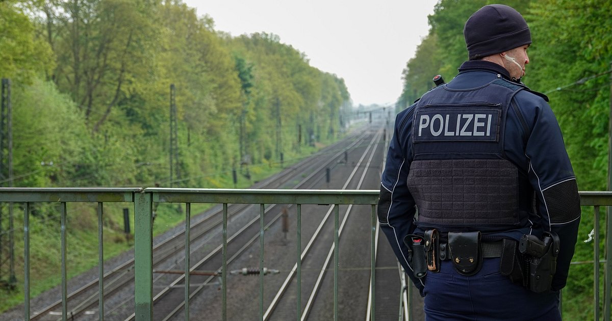 Polizeieinsatz beendet – Bahnstrecke zwischen Herford und Bielefeld wieder frei