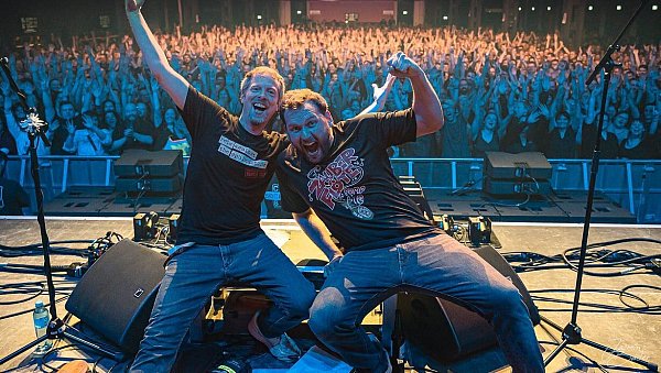Die Band "Reis against The Spülmachine" tritt in Scherfede auf. - © Jasmin Bailer