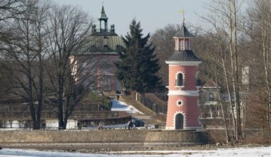 Besondere Orte: Winterpause vorbei - Sachsens kleinstes Schloss öffnet